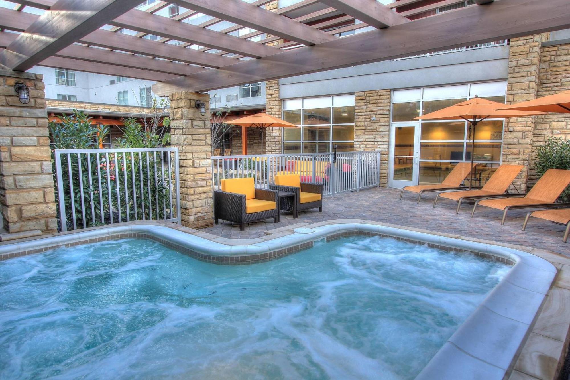 Hotel Courtyard By Marriott Gatlinburg Downtown Extérieur photo