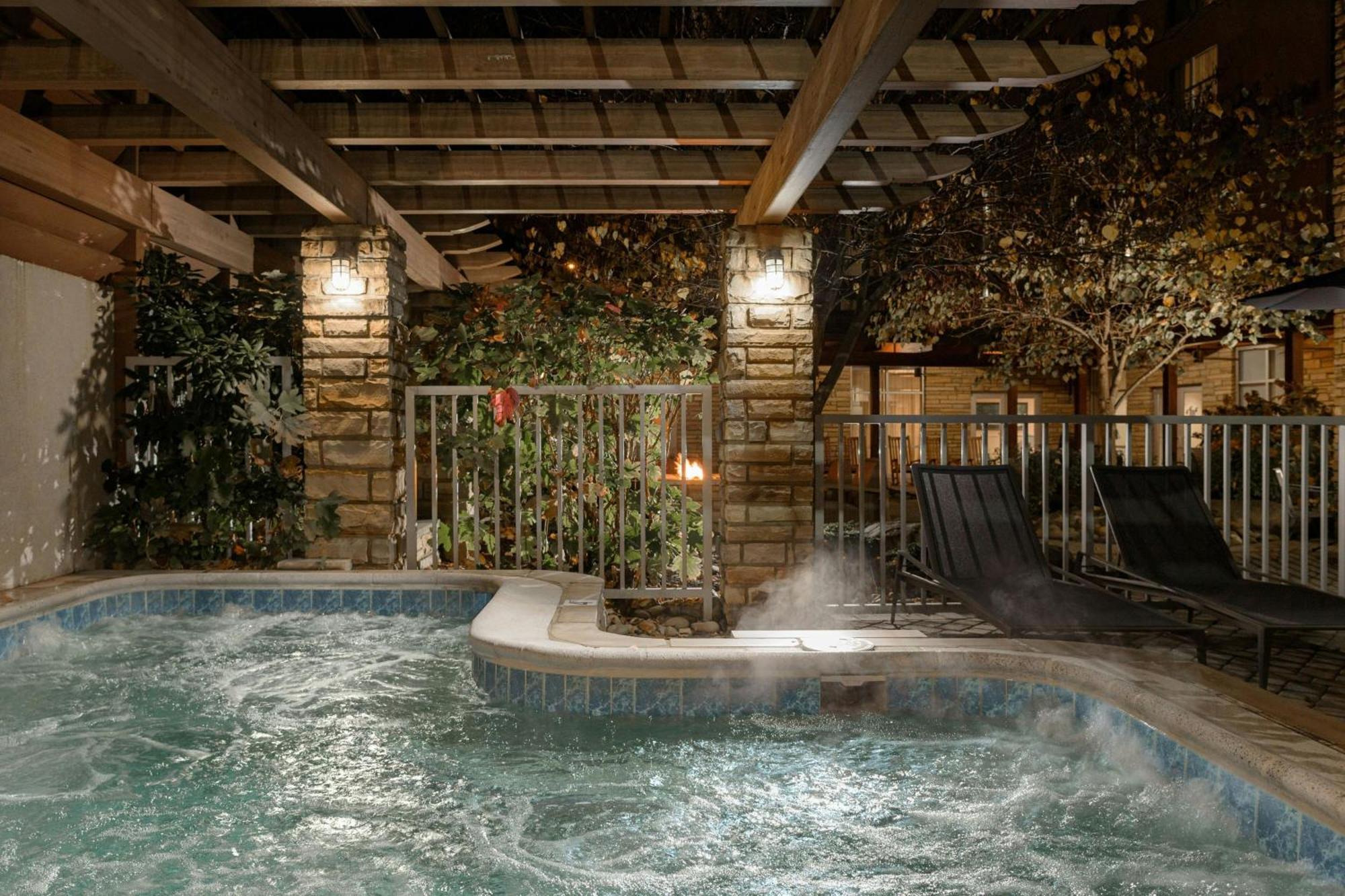 Hotel Courtyard By Marriott Gatlinburg Downtown Extérieur photo